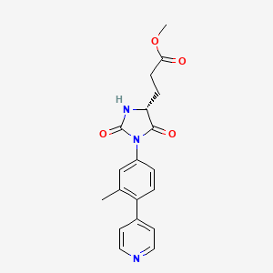 molecular formula C19H19N3O4 B7375729 methyl 3-[(4R)-1-(3-methyl-4-pyridin-4-ylphenyl)-2,5-dioxoimidazolidin-4-yl]propanoate 