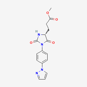 molecular formula C16H16N4O4 B7377688 methyl 3-[(4R)-2,5-dioxo-1-(4-pyrazol-1-ylphenyl)imidazolidin-4-yl]propanoate 