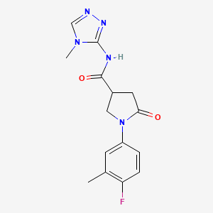 molecular formula C15H16FN5O2 B7414154 1-(4-fluoro-3-methylphenyl)-N-(4-methyl-1,2,4-triazol-3-yl)-5-oxopyrrolidine-3-carboxamide 