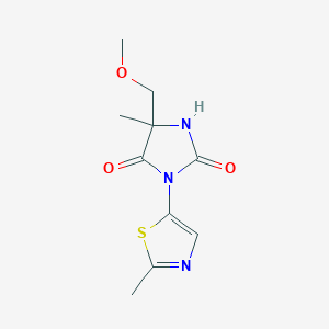 5-(Methoxymethyl)-5-methyl-3-(2-methyl-1,3-thiazol-5-yl)imidazolidine-2,4-dione