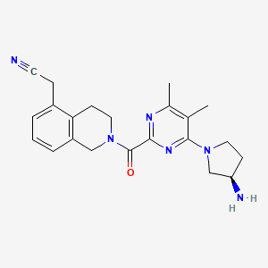 molecular formula C22H26N6O B7440768 2-[2-[4-[(3R)-3-aminopyrrolidin-1-yl]-5,6-dimethylpyrimidine-2-carbonyl]-3,4-dihydro-1H-isoquinolin-5-yl]acetonitrile 