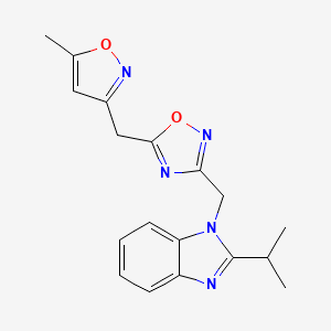 molecular formula C18H19N5O2 B7449276 5-[(5-Methyl-1,2-oxazol-3-yl)methyl]-3-[(2-propan-2-ylbenzimidazol-1-yl)methyl]-1,2,4-oxadiazole 