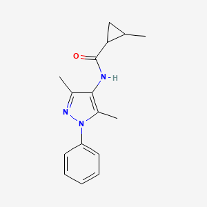 molecular formula C16H19N3O B7456941 N-(3,5-dimethyl-1-phenylpyrazol-4-yl)-2-methylcyclopropane-1-carboxamide 