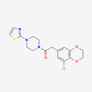 molecular formula C17H18ClN3O3S B7484829 2-(5-Chloro-2,3-dihydro-1,4-benzodioxin-7-yl)-1-[4-(1,3-thiazol-2-yl)piperazin-1-yl]ethanone 