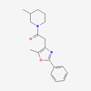 molecular formula C18H22N2O2 B7509506 2-(5-Methyl-2-phenyl-1,3-oxazol-4-yl)-1-(3-methylpiperidin-1-yl)ethanone 