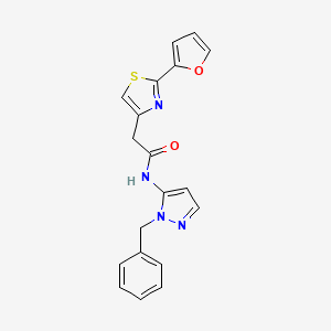 N-(2-benzylpyrazol-3-yl)-2-[2-(furan-2-yl)-1,3-thiazol-4-yl]acetamide