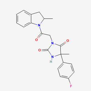 5-(4-Fluorophenyl)-5-methyl-3-[2-(2-methyl-2,3-dihydroindol-1-yl)-2-oxoethyl]imidazolidine-2,4-dione