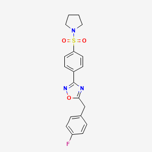 molecular formula C19H18FN3O3S B7548218 5-(4-Fluorobenzyl)-3-[4-(pyrrolidin-1-ylsulfonyl)phenyl]-1,2,4-oxadiazole 