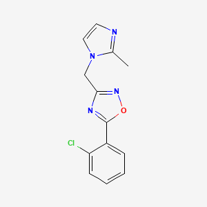 molecular formula C13H11ClN4O B7548623 5-(2-chlorophenyl)-3-[(2-methyl-1H-imidazol-1-yl)methyl]-1,2,4-oxadiazole 