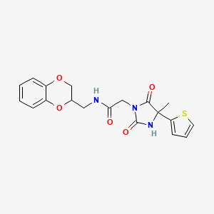 N-(2,3-dihydro-1,4-benzodioxin-3-ylmethyl)-2-(4-methyl-2,5-dioxo-4-thiophen-2-ylimidazolidin-1-yl)acetamide