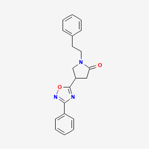 molecular formula C20H19N3O2 B7558299 1-(2-Phenylethyl)-4-(3-phenyl-1,2,4-oxadiazol-5-yl)pyrrolidin-2-one 