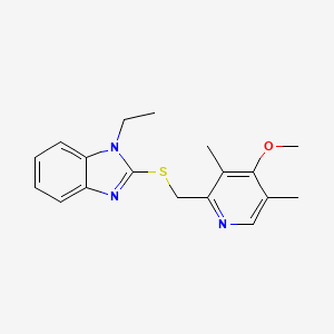 molecular formula C18H21N3OS B7563079 1-Ethyl-2-[(4-methoxy-3,5-dimethylpyridin-2-yl)methylsulfanyl]benzimidazole 