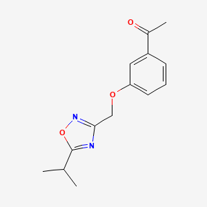 molecular formula C14H16N2O3 B7571398 1-[3-[(5-Propan-2-yl-1,2,4-oxadiazol-3-yl)methoxy]phenyl]ethanone 