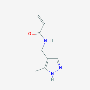 molecular formula C8H11N3O B7576528 N-[(5-methyl-1H-pyrazol-4-yl)methyl]prop-2-enamide 