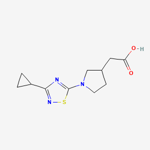 molecular formula C11H15N3O2S B7582328 2-[1-(3-Cyclopropyl-1,2,4-thiadiazol-5-yl)pyrrolidin-3-yl]acetic acid 