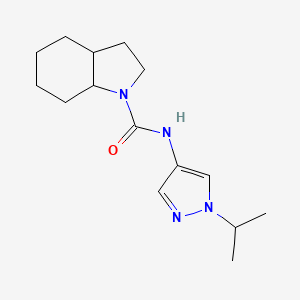 molecular formula C15H24N4O B7585404 N-(1-propan-2-ylpyrazol-4-yl)-2,3,3a,4,5,6,7,7a-octahydroindole-1-carboxamide 