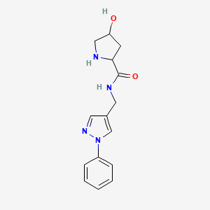 molecular formula C15H18N4O2 B7587366 4-hydroxy-N-[(1-phenylpyrazol-4-yl)methyl]pyrrolidine-2-carboxamide 