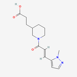 molecular formula C15H21N3O3 B7588624 3-[1-[(E)-3-(2-methylpyrazol-3-yl)prop-2-enoyl]piperidin-3-yl]propanoic acid 