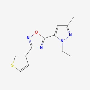 molecular formula C12H12N4OS B7596745 5-(2-Ethyl-5-methylpyrazol-3-yl)-3-thiophen-3-yl-1,2,4-oxadiazole 