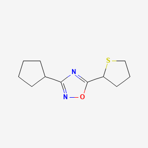 3-Cyclopentyl-5-(thiolan-2-yl)-1,2,4-oxadiazole