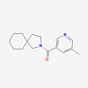 molecular formula C16H22N2O B7620350 2-Azaspiro[4.5]decan-2-yl-(5-methylpyridin-3-yl)methanone 