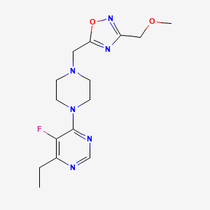 molecular formula C15H21FN6O2 B7633452 5-[[4-(6-Ethyl-5-fluoropyrimidin-4-yl)piperazin-1-yl]methyl]-3-(methoxymethyl)-1,2,4-oxadiazole 