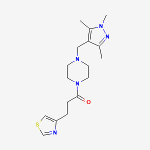 molecular formula C17H25N5OS B7634802 3-(1,3-Thiazol-4-yl)-1-[4-[(1,3,5-trimethylpyrazol-4-yl)methyl]piperazin-1-yl]propan-1-one 