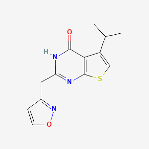 molecular formula C13H13N3O2S B7639352 2-(1,2-oxazol-3-ylmethyl)-5-propan-2-yl-3H-thieno[2,3-d]pyrimidin-4-one 