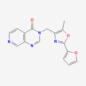 3-[[2-(Furan-2-yl)-5-methyl-1,3-oxazol-4-yl]methyl]pyrido[3,4-d]pyrimidin-4-one