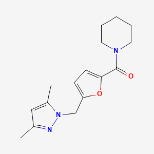 molecular formula C16H21N3O2 B7652007 [5-[(3,5-Dimethylpyrazol-1-yl)methyl]furan-2-yl]-piperidin-1-ylmethanone 