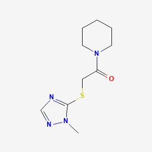 molecular formula C10H16N4OS B7654764 2-[(2-Methyl-1,2,4-triazol-3-yl)sulfanyl]-1-piperidin-1-ylethanone 