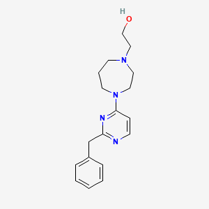 molecular formula C18H24N4O B7657668 2-[4-(2-Benzylpyrimidin-4-yl)-1,4-diazepan-1-yl]ethanol 