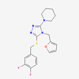 molecular formula C19H20F2N4OS B7662010 1-[5-[(3,4-Difluorophenyl)methylsulfanyl]-4-(furan-2-ylmethyl)-1,2,4-triazol-3-yl]piperidine 