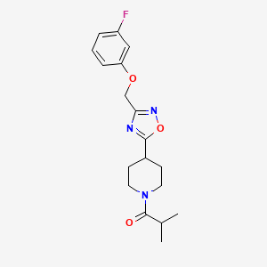 1-[4-[3-[(3-Fluorophenoxy)methyl]-1,2,4-oxadiazol-5-yl]piperidin-1-yl]-2-methylpropan-1-one