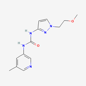 molecular formula C13H17N5O2 B7670406 1-[1-(2-Methoxyethyl)pyrazol-3-yl]-3-(5-methylpyridin-3-yl)urea 