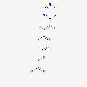 molecular formula C15H14N2O3 B7676279 methyl 2-[4-[(E)-2-pyrimidin-4-ylethenyl]phenoxy]acetate 