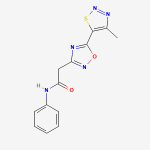 2-[5-(4-methylthiadiazol-5-yl)-1,2,4-oxadiazol-3-yl]-N-phenylacetamide