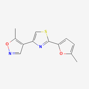 molecular formula C12H10N2O2S B7679965 5-Methyl-4-[2-(5-methylfuran-2-yl)-1,3-thiazol-4-yl]-1,2-oxazole 