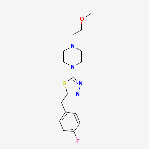 molecular formula C16H21FN4OS B7682331 2-[(4-Fluorophenyl)methyl]-5-[4-(2-methoxyethyl)piperazin-1-yl]-1,3,4-thiadiazole 