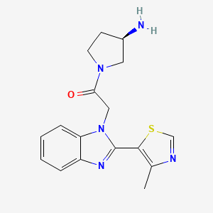 molecular formula C17H19N5OS B7683176 1-[(3R)-3-aminopyrrolidin-1-yl]-2-[2-(4-methyl-1,3-thiazol-5-yl)benzimidazol-1-yl]ethanone 