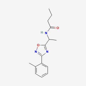 molecular formula C15H19N3O2 B7683922 N-(1-(3-(o-tolyl)-1,2,4-oxadiazol-5-yl)ethyl)butyramide 