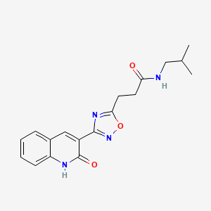 molecular formula C18H20N4O3 B7686296 3-(3-(2-hydroxyquinolin-3-yl)-1,2,4-oxadiazol-5-yl)-N-isobutylpropanamide 