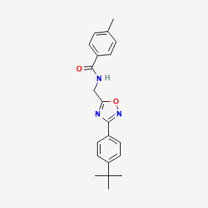 molecular formula C21H23N3O2 B7689033 N-((3-(4-(tert-butyl)phenyl)-1,2,4-oxadiazol-5-yl)methyl)-4-methylbenzamide 