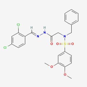 (E)-N-benzyl-N-(2-(2-(2,4-dichlorobenzylidene)hydrazinyl)-2-oxoethyl)-3,4-dimethoxybenzenesulfonamide