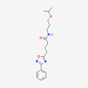 molecular formula C18H25N3O3 B7695387 N-(3-isopropoxypropyl)-4-(3-phenyl-1,2,4-oxadiazol-5-yl)butanamide 