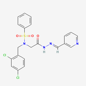 molecular formula C21H18Cl2N4O3S B7698729 (E)-N-(2,4-dichlorobenzyl)-N-(2-oxo-2-(2-(pyridin-3-ylmethylene)hydrazinyl)ethyl)benzenesulfonamide 