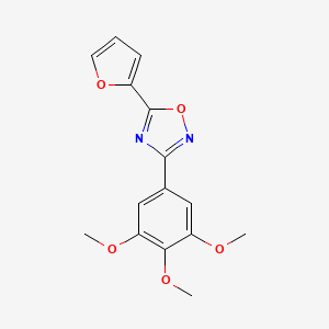 molecular formula C15H14N2O5 B7698786 5-(furan-2-yl)-3-(3,4,5-trimethoxyphenyl)-1,2,4-oxadiazole 