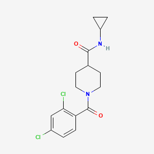 molecular formula C16H18Cl2N2O2 B7699167 N-cyclopropyl-1-(2,4-dichlorobenzoyl)piperidine-4-carboxamide 