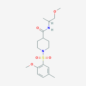 molecular formula C18H28N2O5S B7699574 1-((2-methoxy-5-methylphenyl)sulfonyl)-N-(1-methoxypropan-2-yl)piperidine-4-carboxamide 