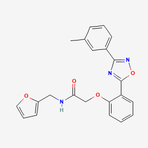 molecular formula C22H19N3O4 B7701199 N-(furan-2-ylmethyl)-2-(2-(3-(m-tolyl)-1,2,4-oxadiazol-5-yl)phenoxy)acetamide 